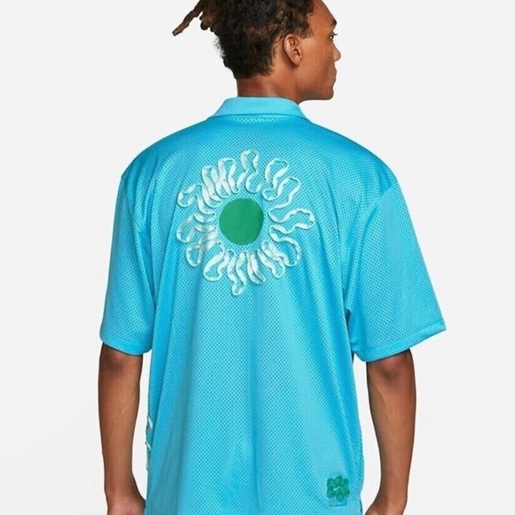 1 Nike Uphoria Button-Up Mesh Short Sleeve Top Baltic Blue DV9676-416 - Picture 2 of 9